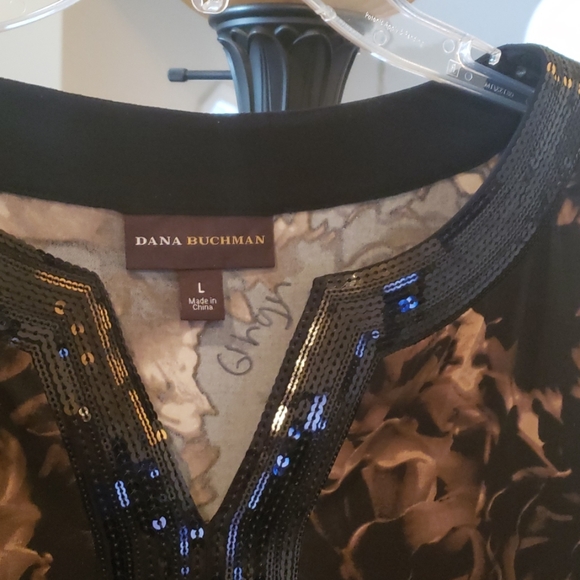 Tunic - Picture 3 of 4